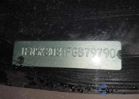 2015 Ford Explorer Xlt z USA, uszkodzony, nr VIN 1FM5K8D81FGB79790